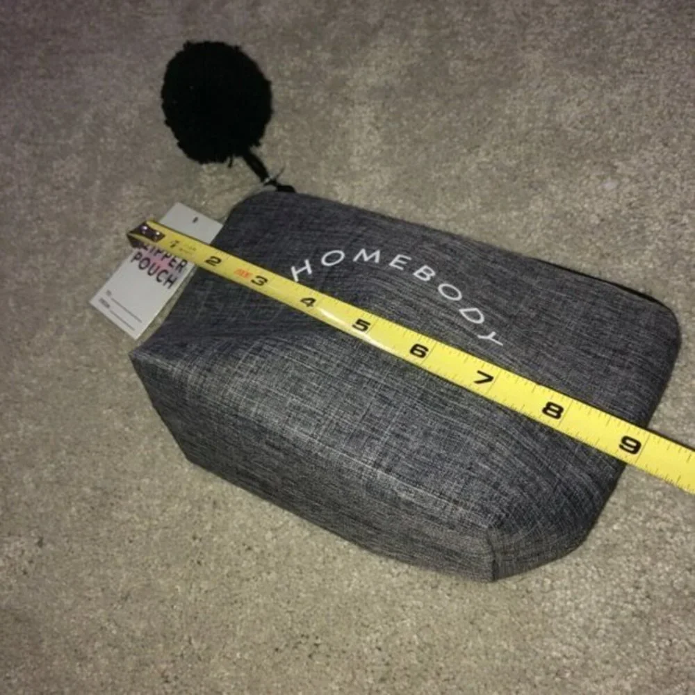 Cosmetic Make Up Bag Case‎ Pouch Gray Christmas Stocking Stuffer NWT